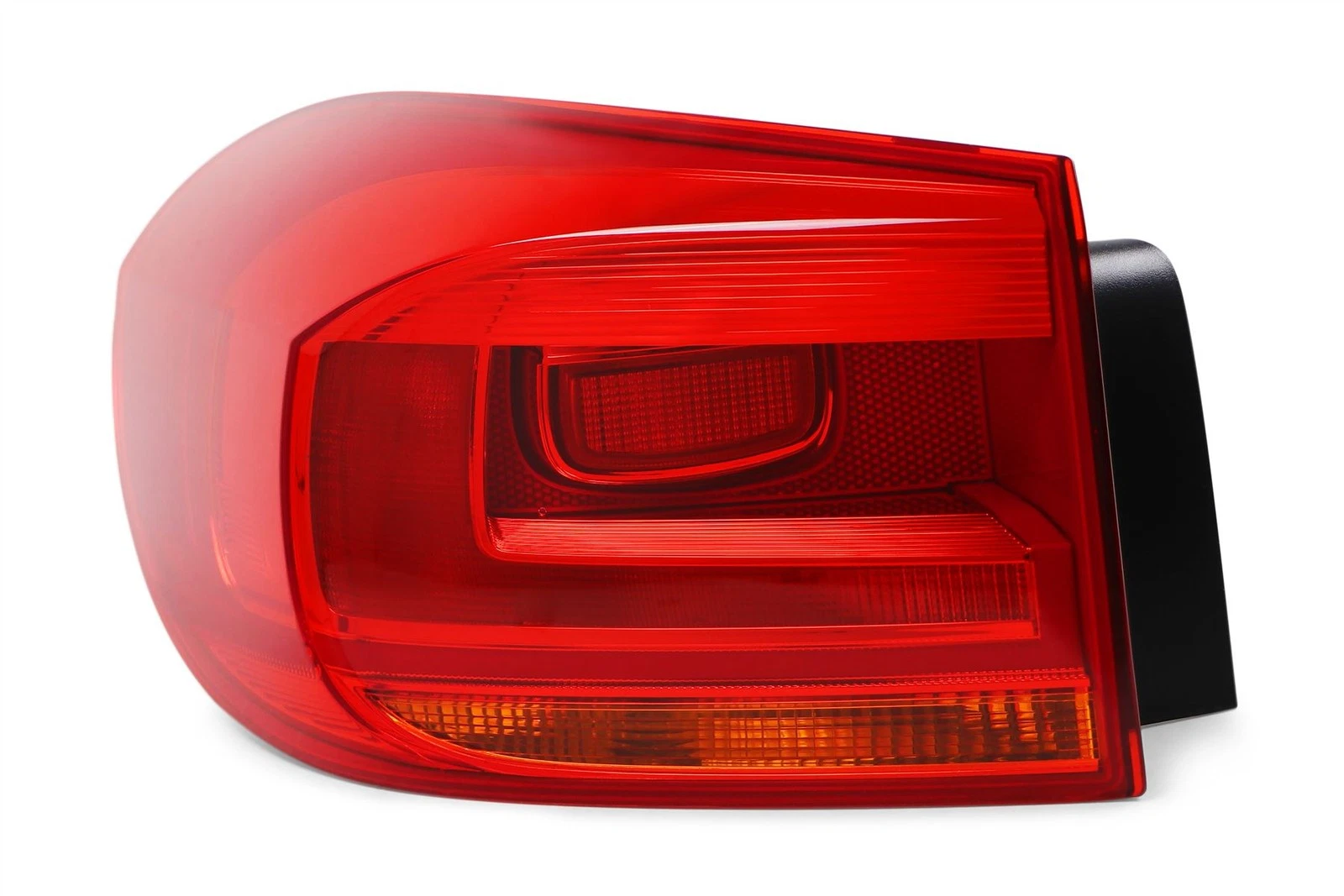 VW Tiguan Left Outter Taillight