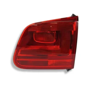 VW Tiguan Right Inner Taillight