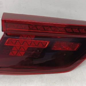 TIGUAN R-LINE INNER TAIL LIGHT