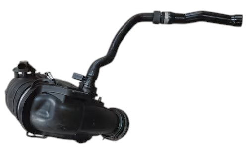 Mercedes-Benz W205 AIR CLEANER OUTLET PIPE