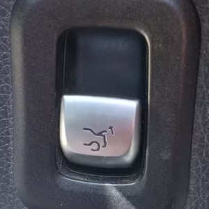 Mercedes-Benz W205 BOOT RELEASE SWITCH