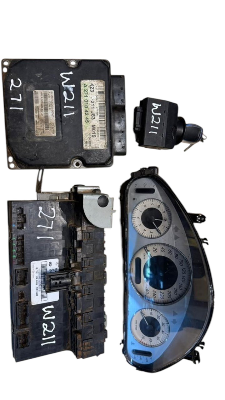 Mercedes Benz W211 M271 LOCKSET WITH SUNROOF