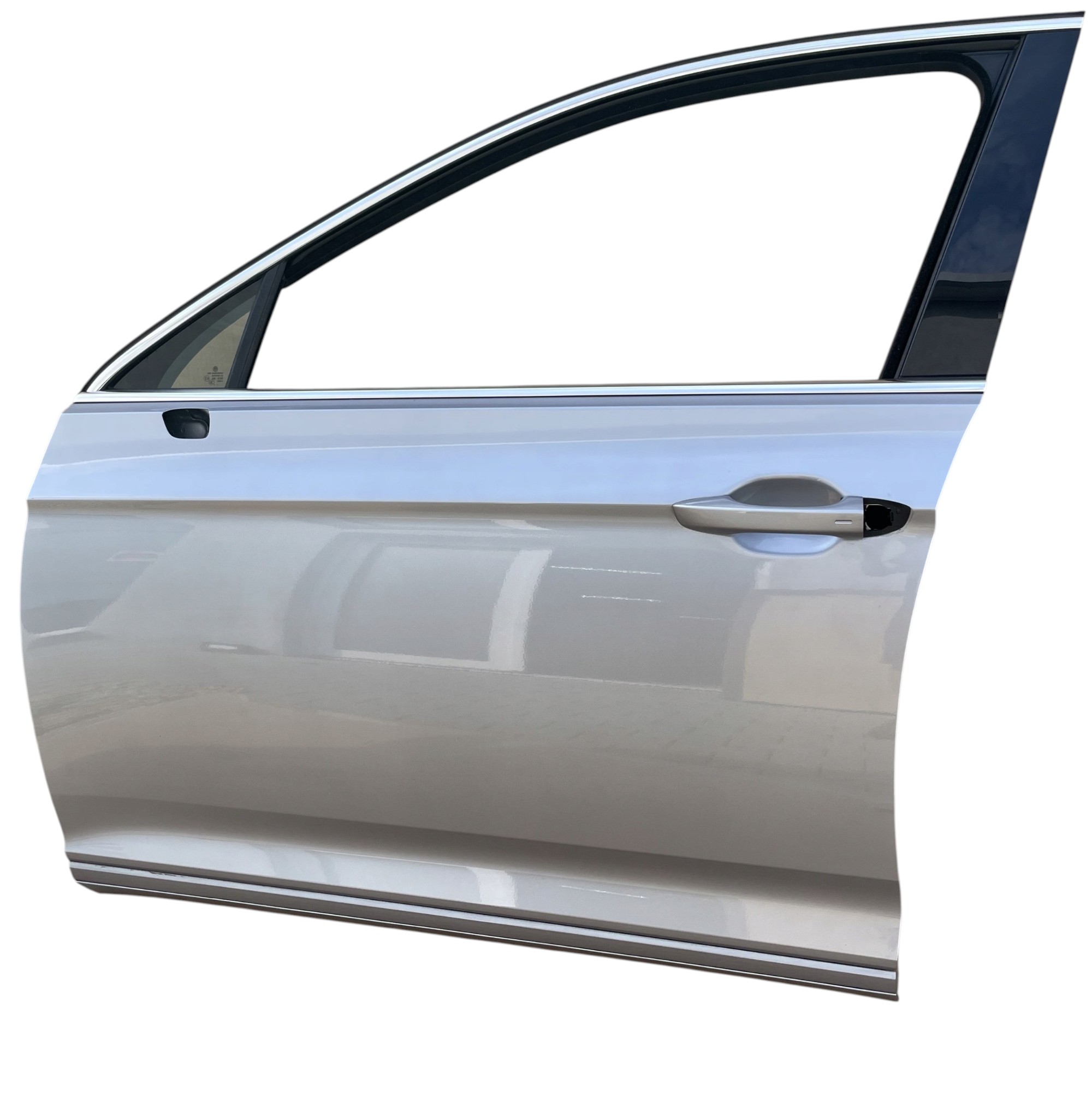 VW Passat 7 B8 Left Front Door (2012 -2019)
