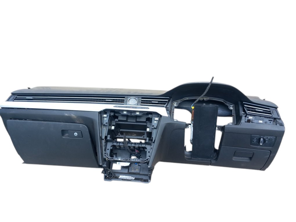 VW Passat B8 Dashboard Skin (2017-2020)