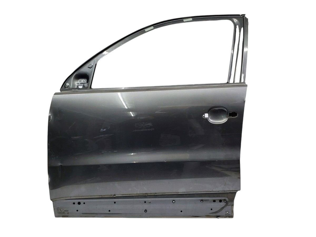 VW TIGUAN LEFT FRONT DOOR SHELL