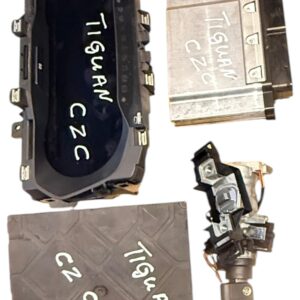 VW Tiguan CZC 1.4 Lockset With Sunroof